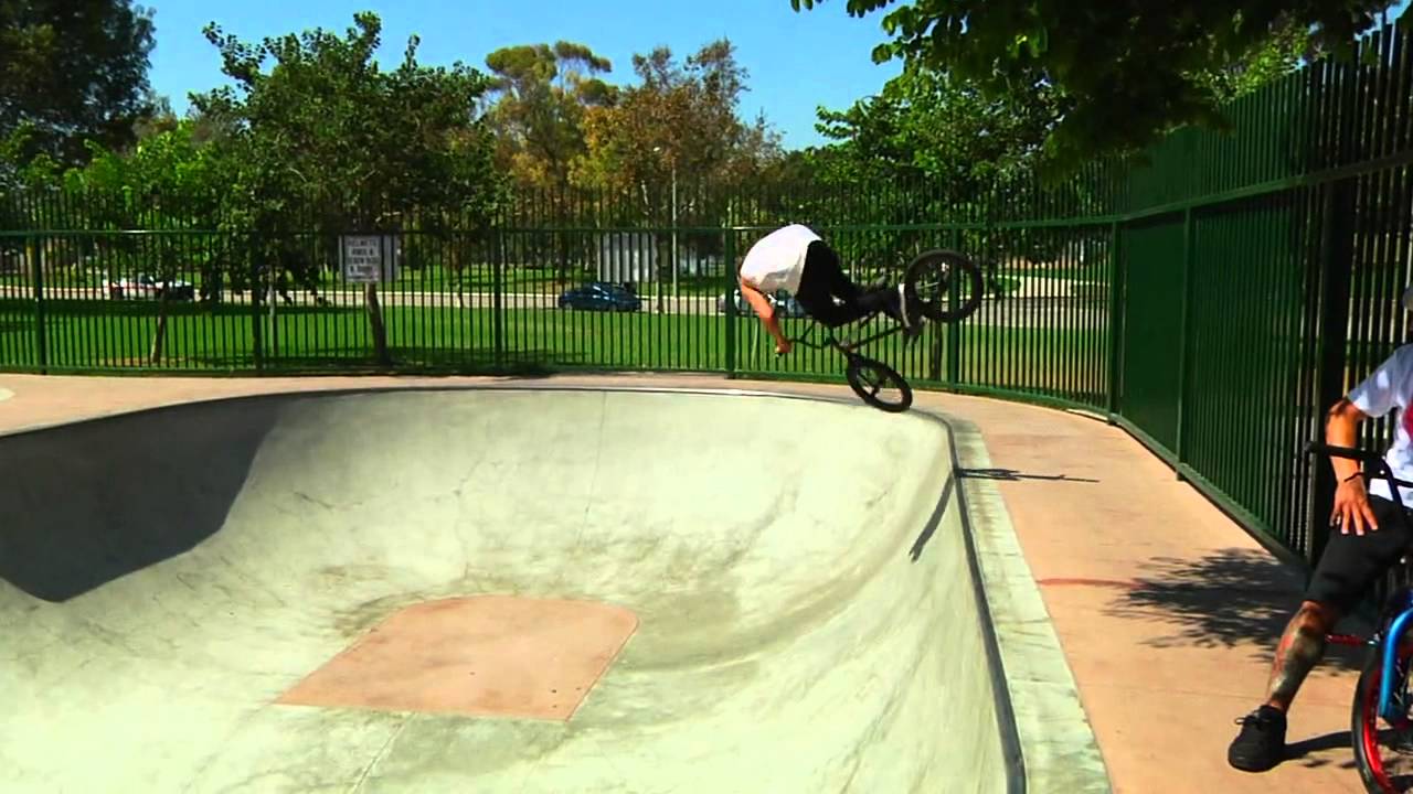 APOCALYPTIC MARKIT MIX