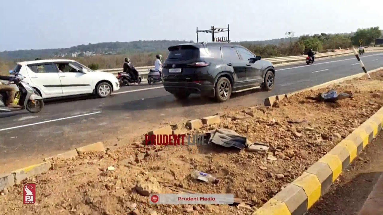 Accident at Old Goa by pass road | Live | Prudent | 140426