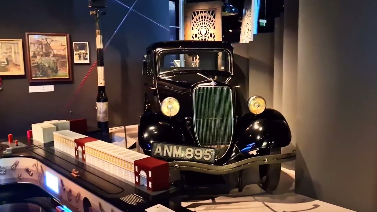 1908 Unic London Taxi Cab = & a 1936 Model Y Ford 8. Museum of London. 18/11/2022