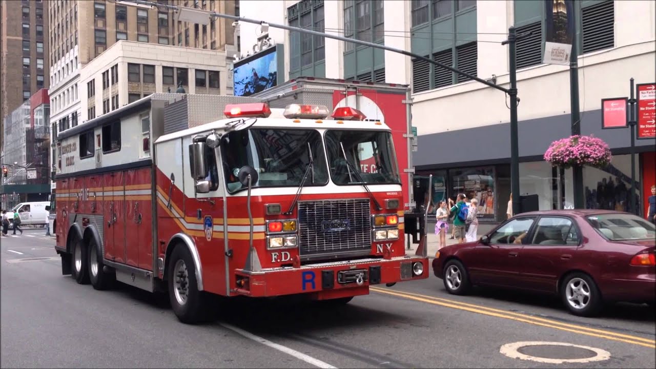 FDNY SERIOUS HEAVY AIR HORN USAGE 2014 COMPILATION - MERRY CHRISTMAS AND HAPPY NEW YEAR IN 2015.