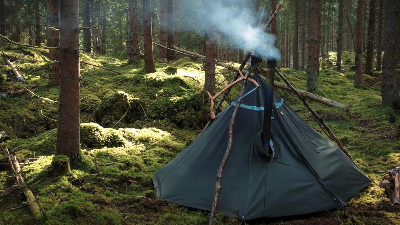 3 DAYS SOLO BUSHCRAFT in the Deep Forest | Facing Hidden Dangers