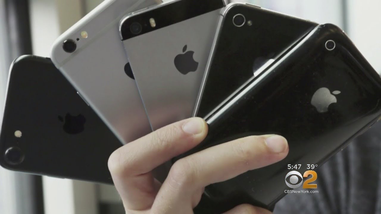 Apple Sued Over Slowing Old iPhones