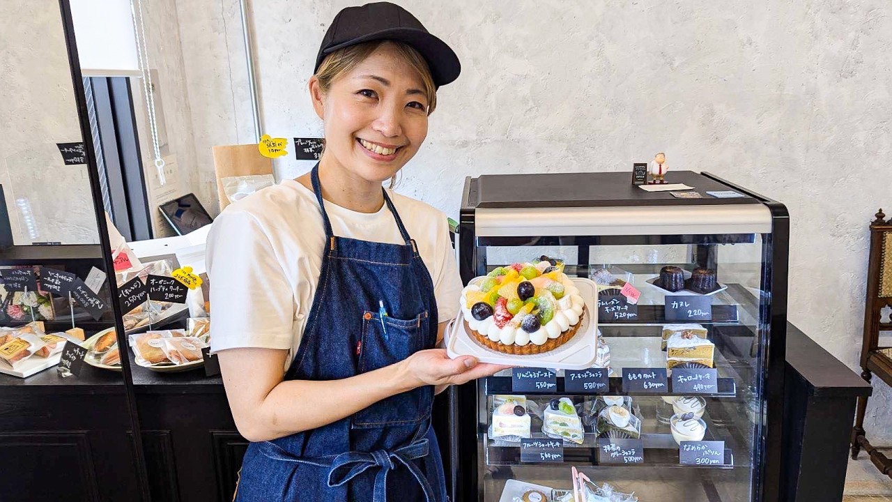 美容院の中に出現した小さなケーキ屋さんが素敵すぎる…ママさんパティシエの1日に密着
