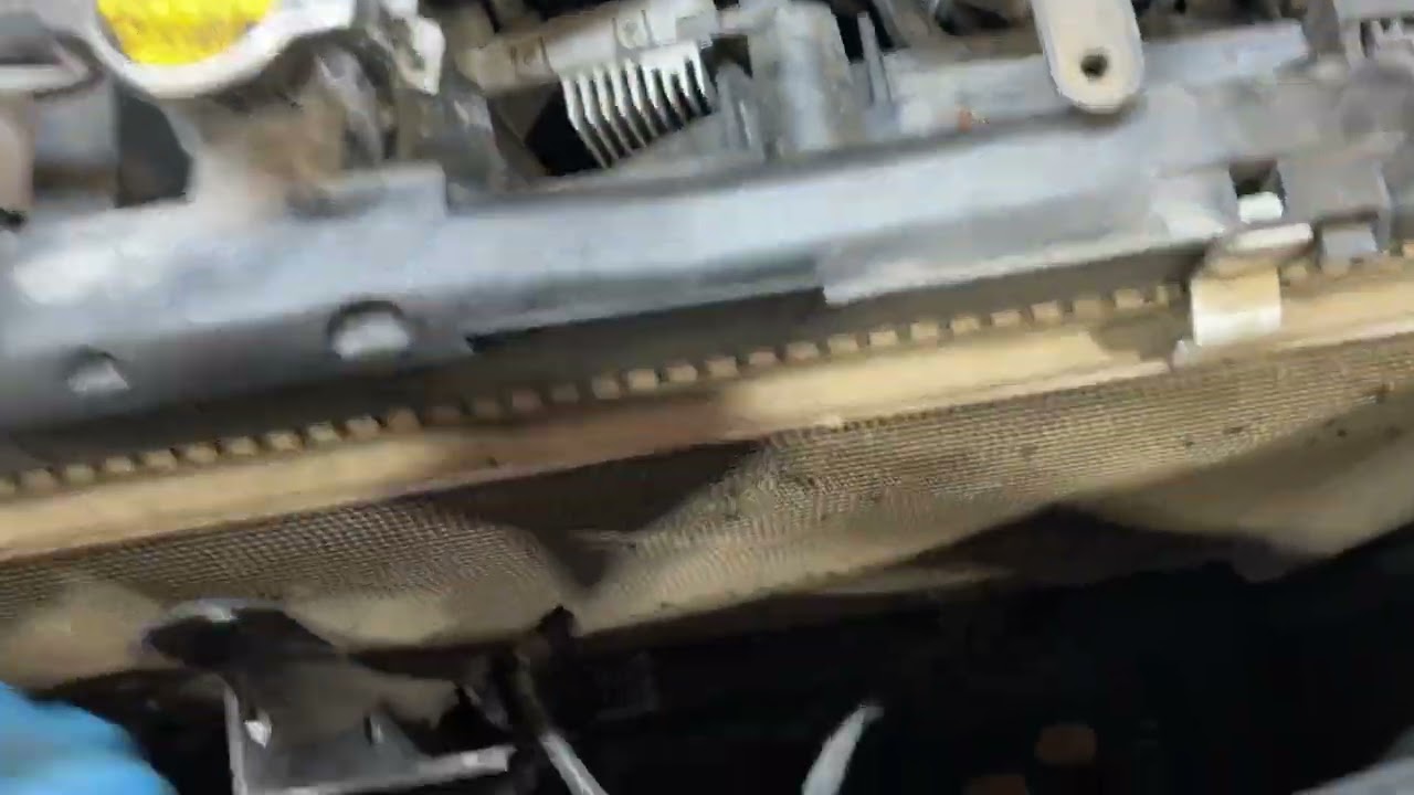 2015 Lexus ES350 Condenser Replacement