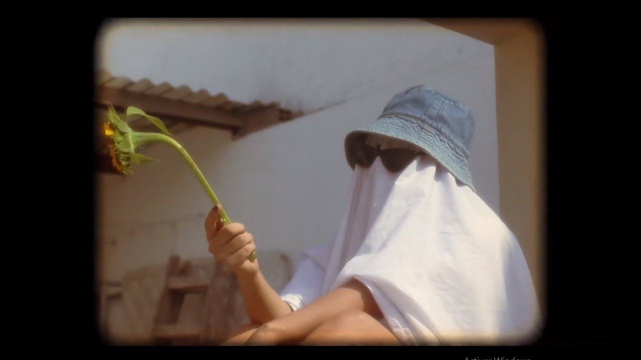 Skillbea - Pensando en ti (Official Video)