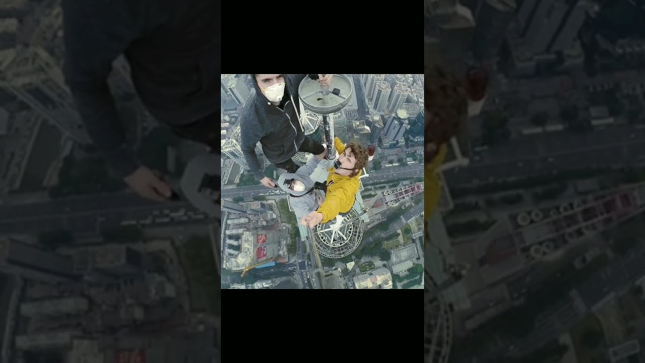 これを見てゾッとしたら高所恐怖症かも