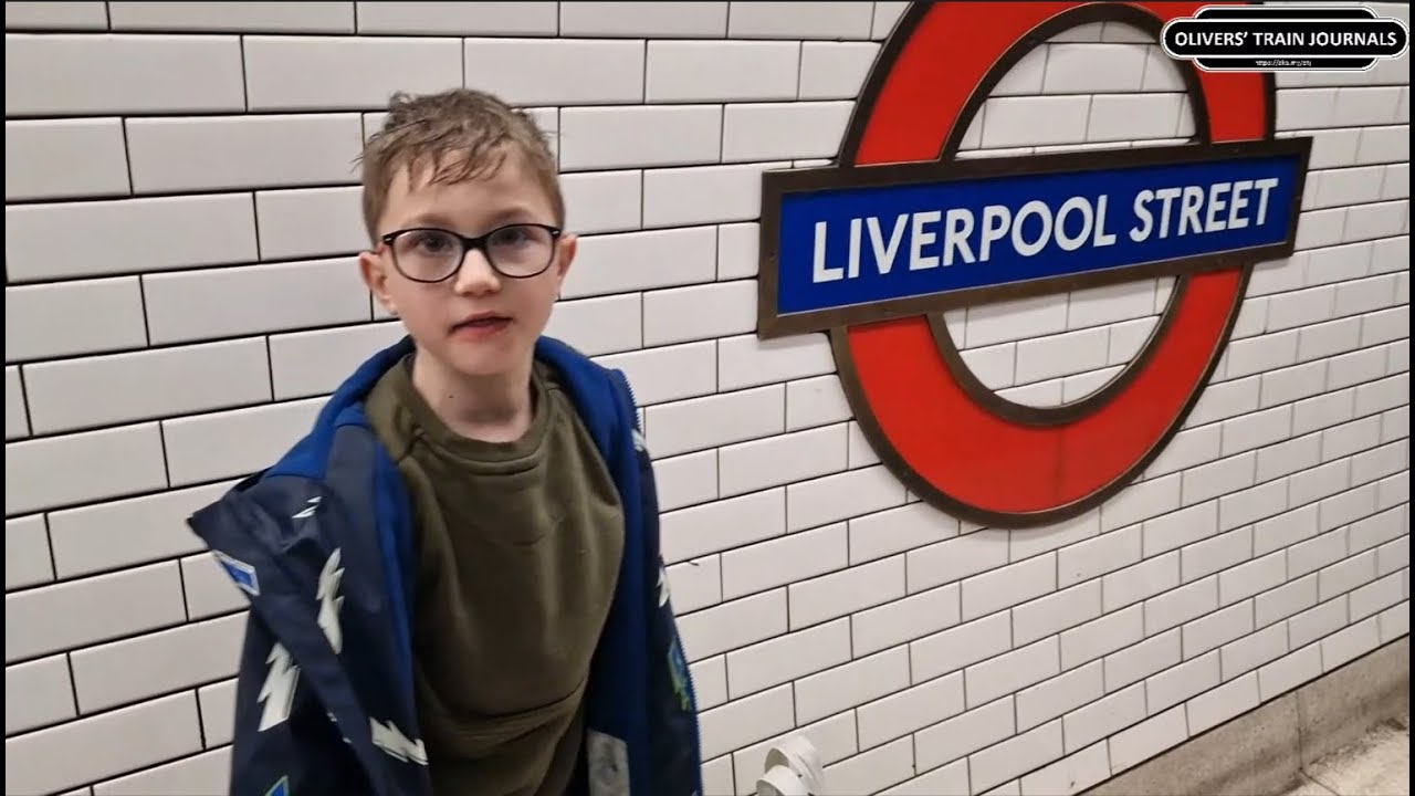  Food Colour Challenge - London Underground lines #tfl #londonunderground #foodchallenge
