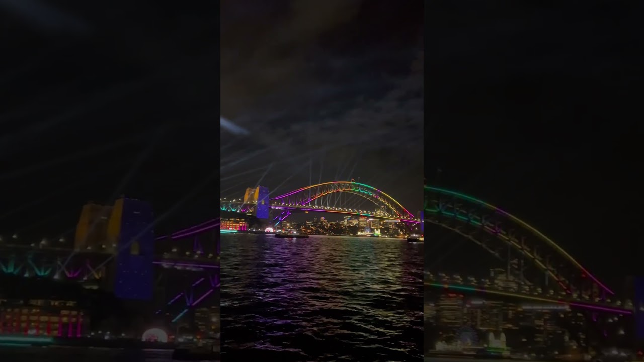 Vivid Sydney 2023 - Opera House & Harbour Bridge