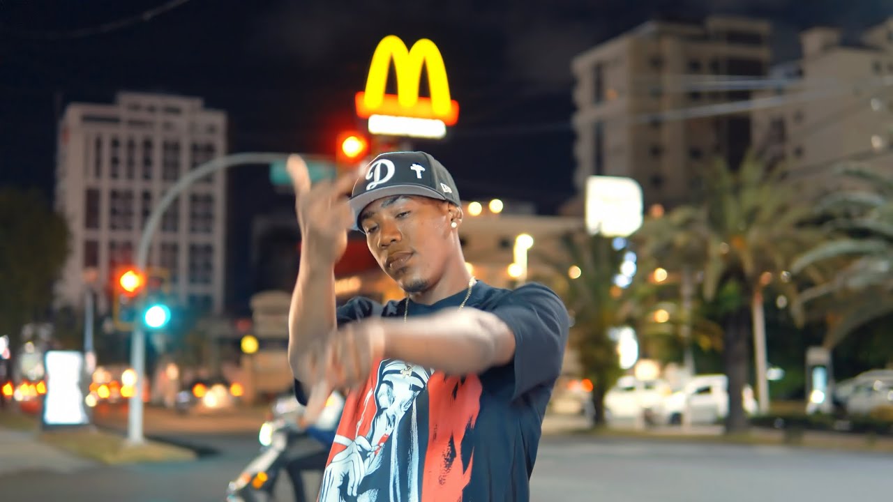 Yefreeto RD - Una Voz ( Video Oficial ) DIR @ControlesMusic-x5z 