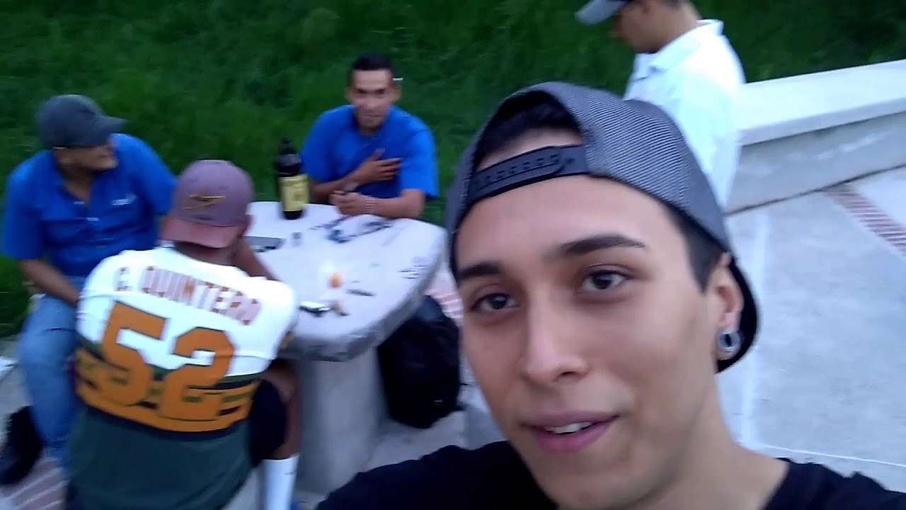 La pandilla reunida