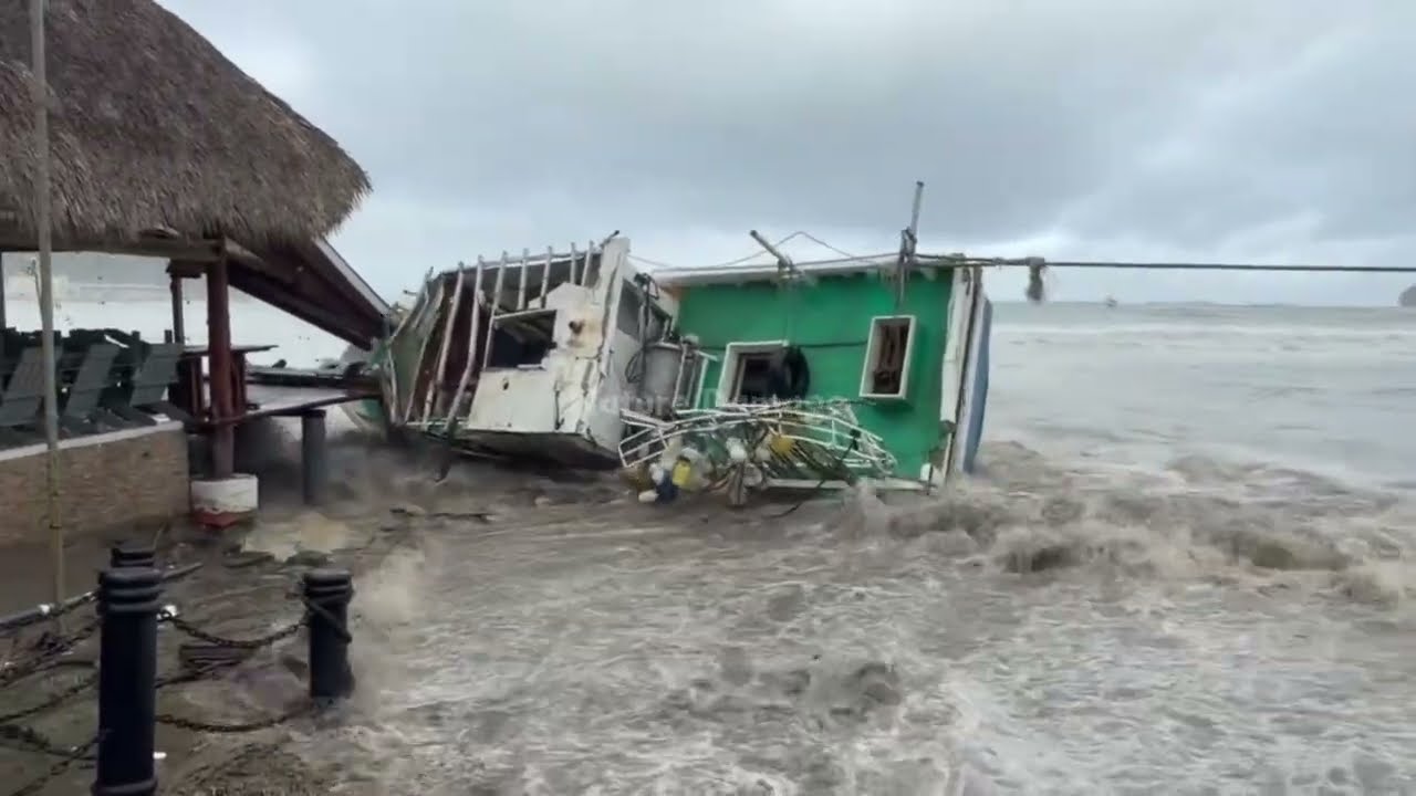 Fale przypominające tsunami uderzają w Nikaraguę! Sztorm Cristina niszczy statki w Gwatemali