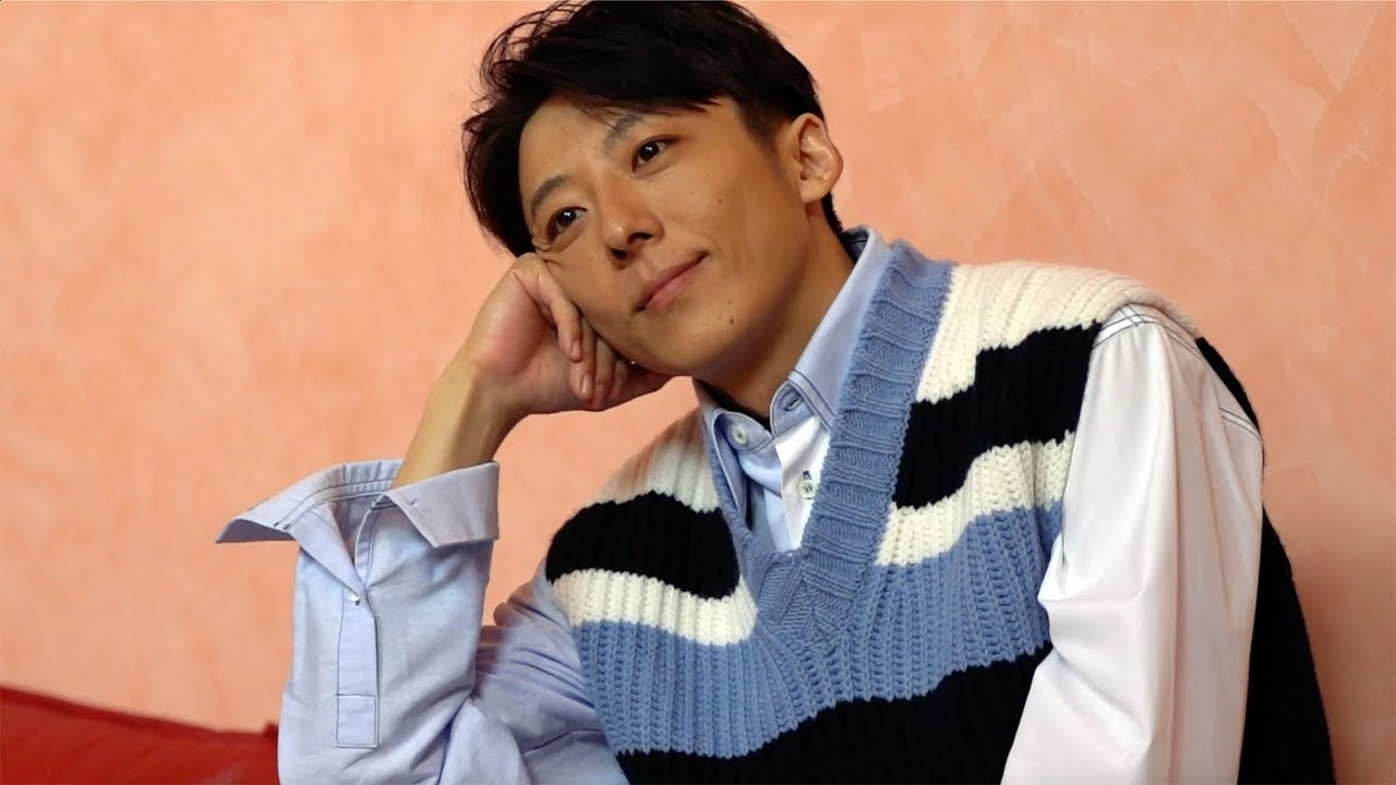 高橋一生さんが表紙に登場！ “マルニな男”のメイキングを公開