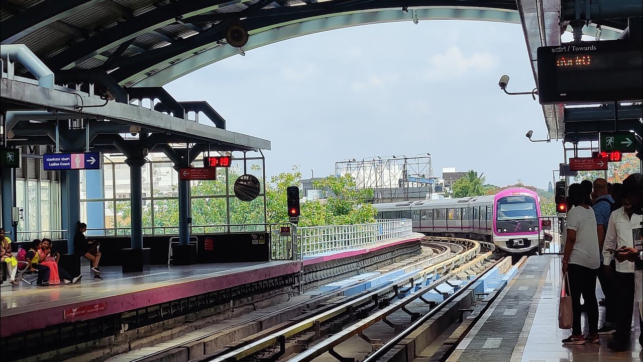 metro train arriving at Sandal Soap factory station from both side #bangaloremetro #nammametro