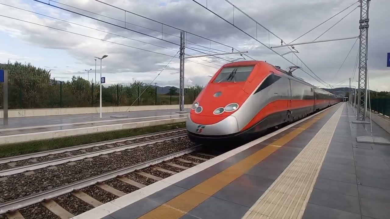 Mal tempo domenicale alla stazione di Paestum