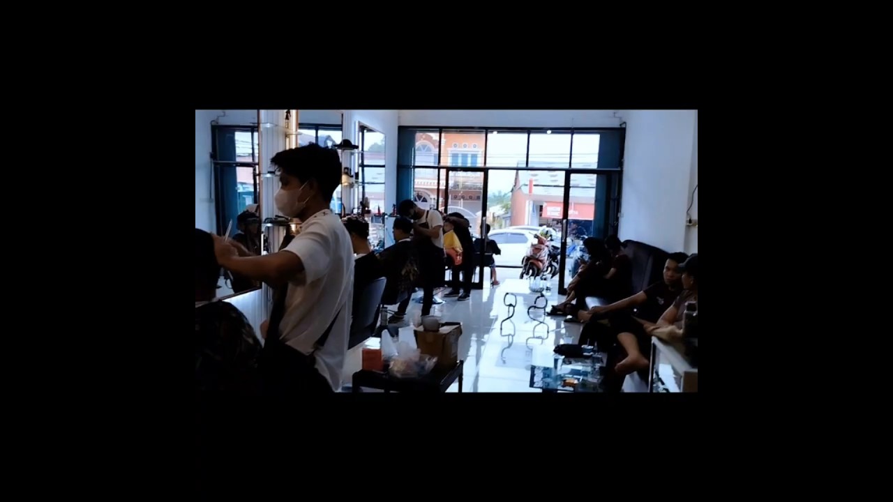 FriendsHouse Barbershop