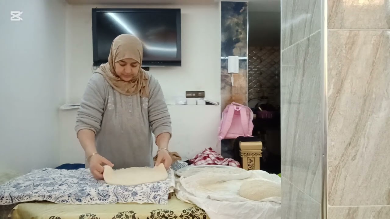 خبز بلدى توحشنه مطيبةفي فران دعواد