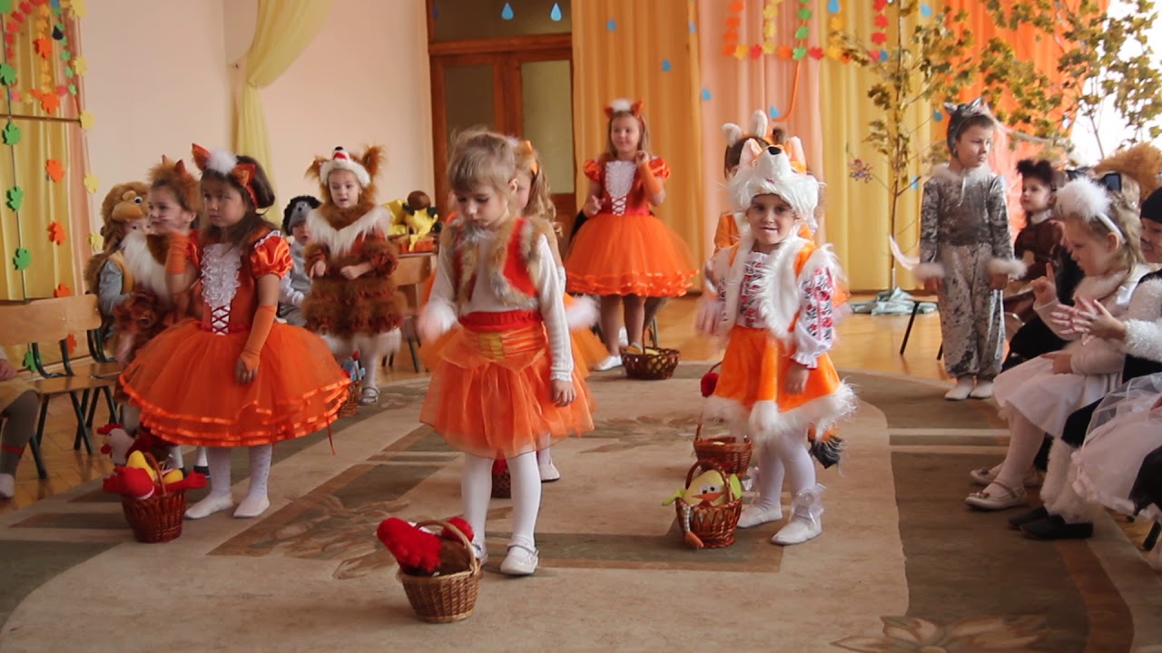 Танец лисичек
