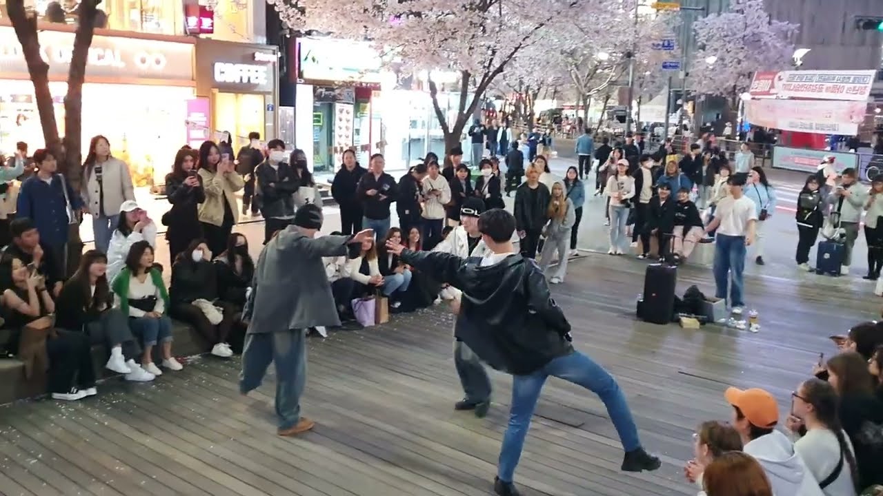 [STREET ARTIST] ONE OF. INTERACTIVE SINCHON BUSKING. 240407.