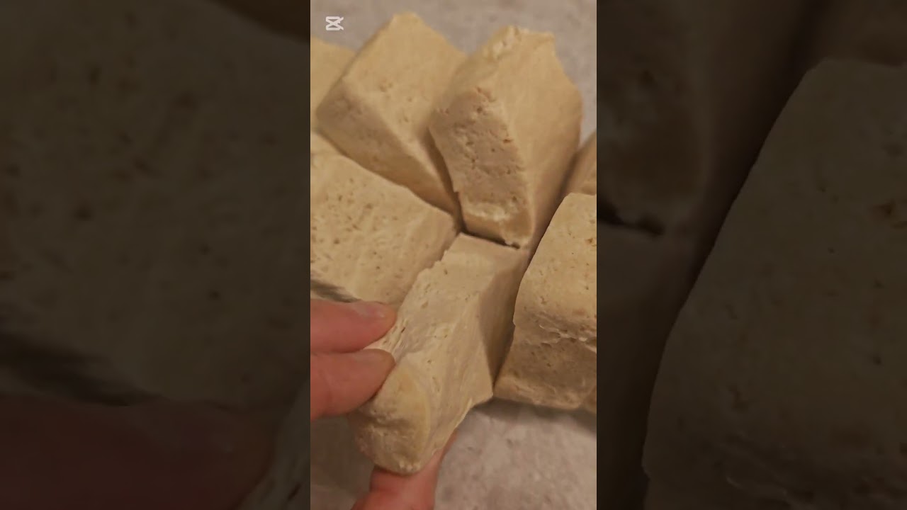 Rețeta mea de aluat pentru Pizza Contemporan. My recipe for Pizza Contemporan dough 