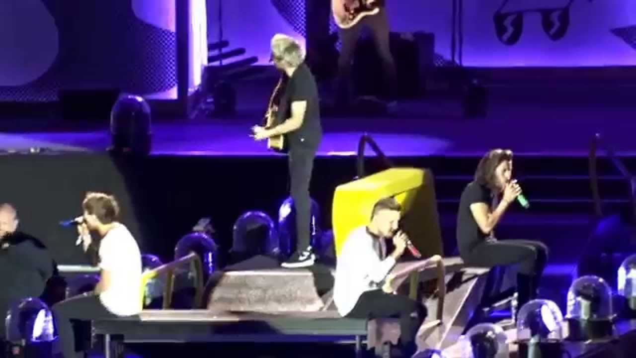 One Direction OTRA MetLife - Don't Forget Where You Belong