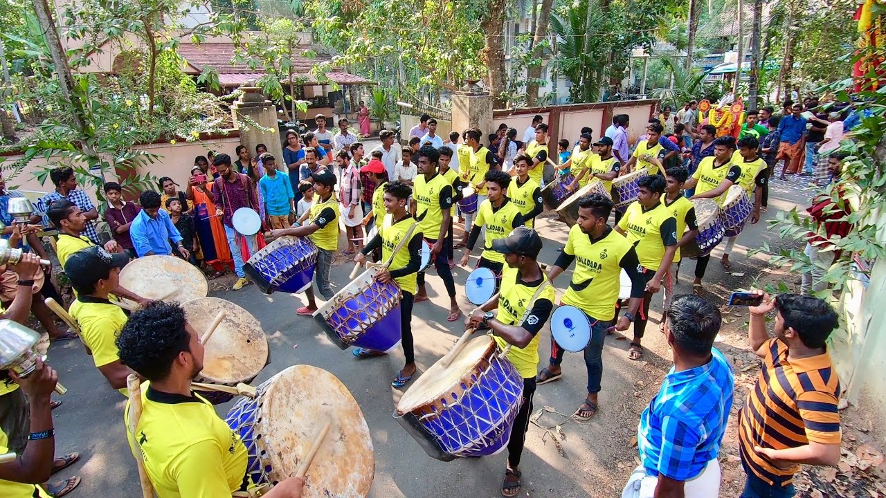 KBT Thambolam Kaladhara തമ്പോലം ടീമിന്റെ കിടുക്കാച്ചി പ്രകടനം!! നല്ല ട്യൂണുകളും ഉണ്ട് ട്ടോ