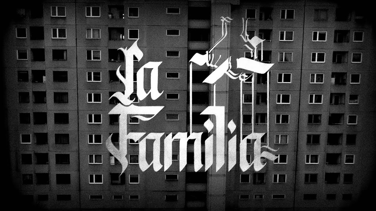MOE PHOENIX - LA FAMILIA (prod. Kavo)