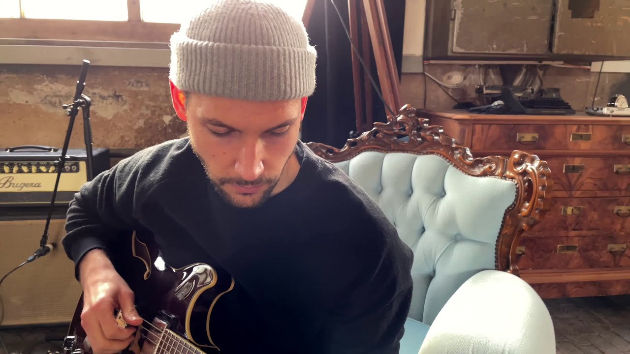 Trevor Hall - khan (cover gloria amelia)
