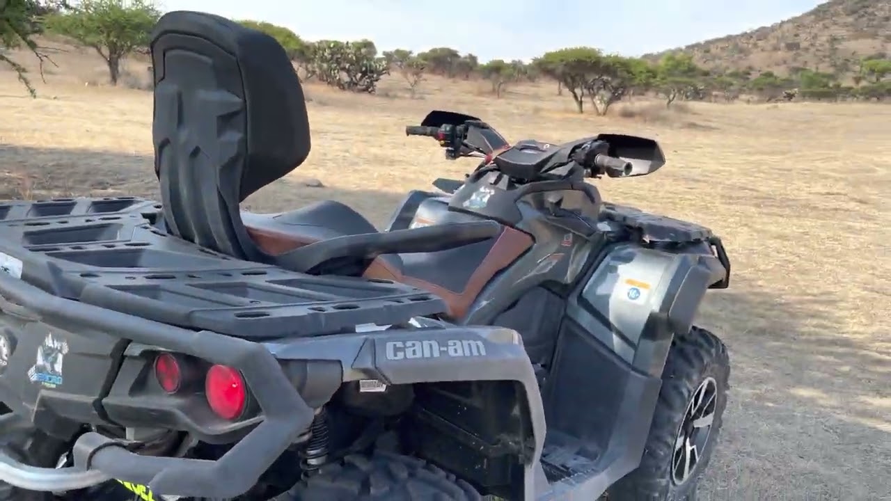 Recorriendo el cerro en CAN AM OUTLANDER 1000 limited