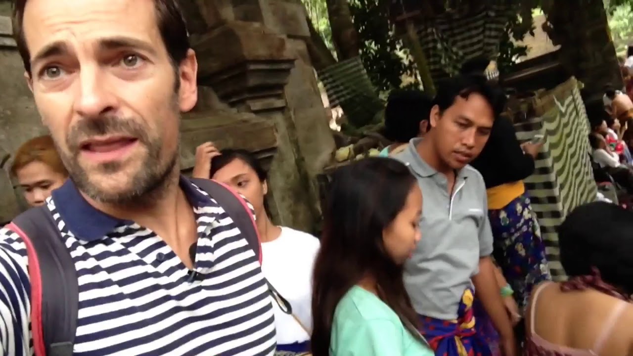 Bali #7: Tirta Empul, el templo del agua sagrada | Euskadiz Vlogs #230