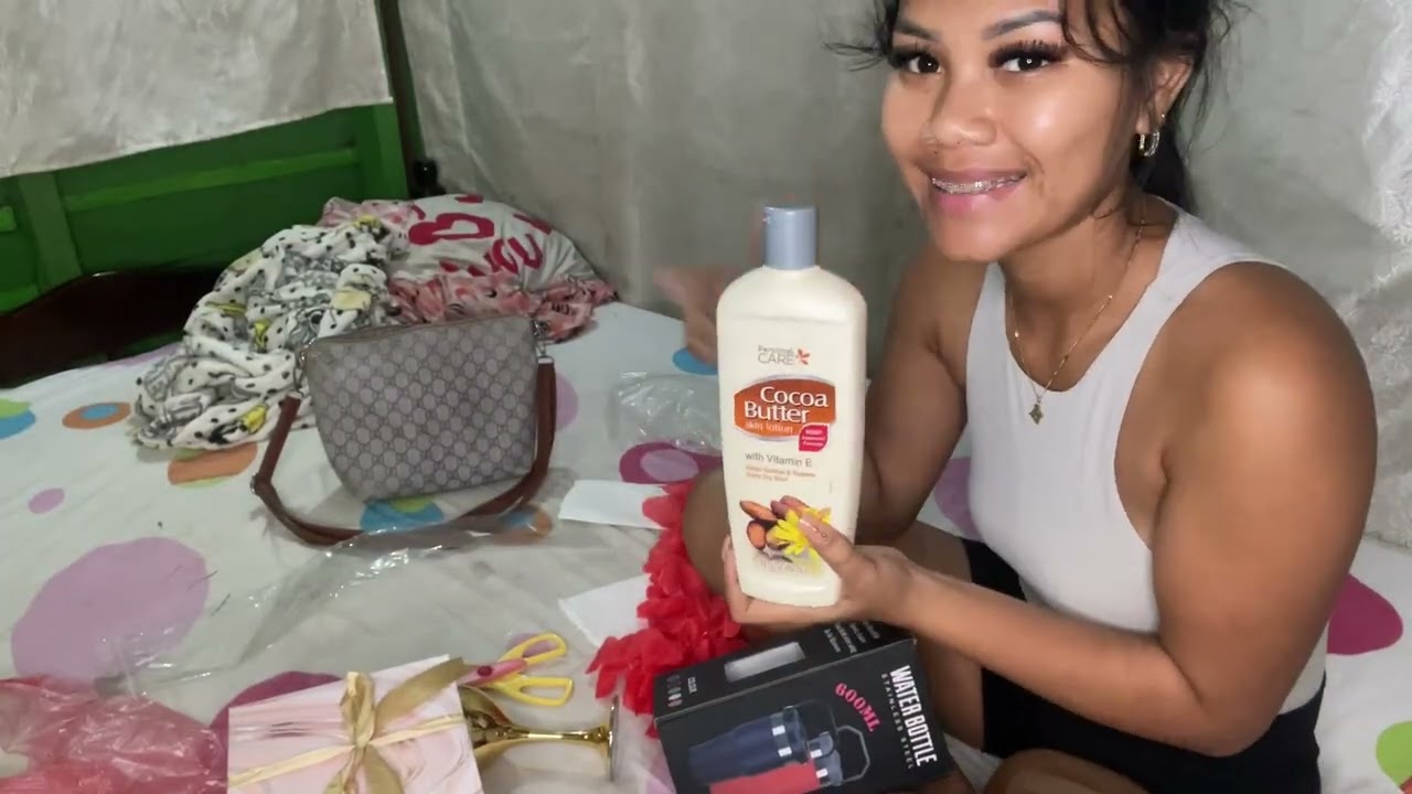 LETS PACK A MOTHERSDAY GIFT WITH ME FOR MY MOM!😍🎁