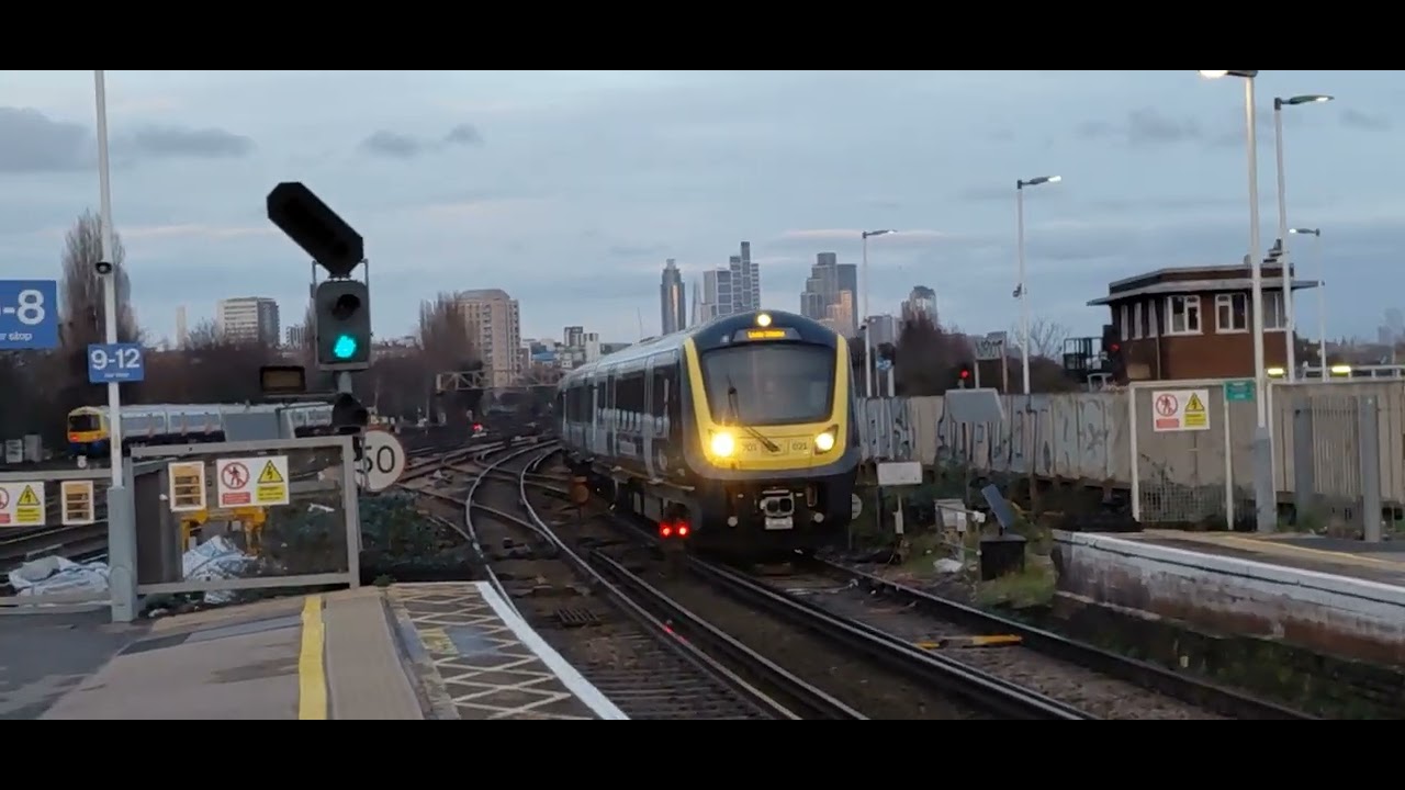 Trains at Clapham Junction 