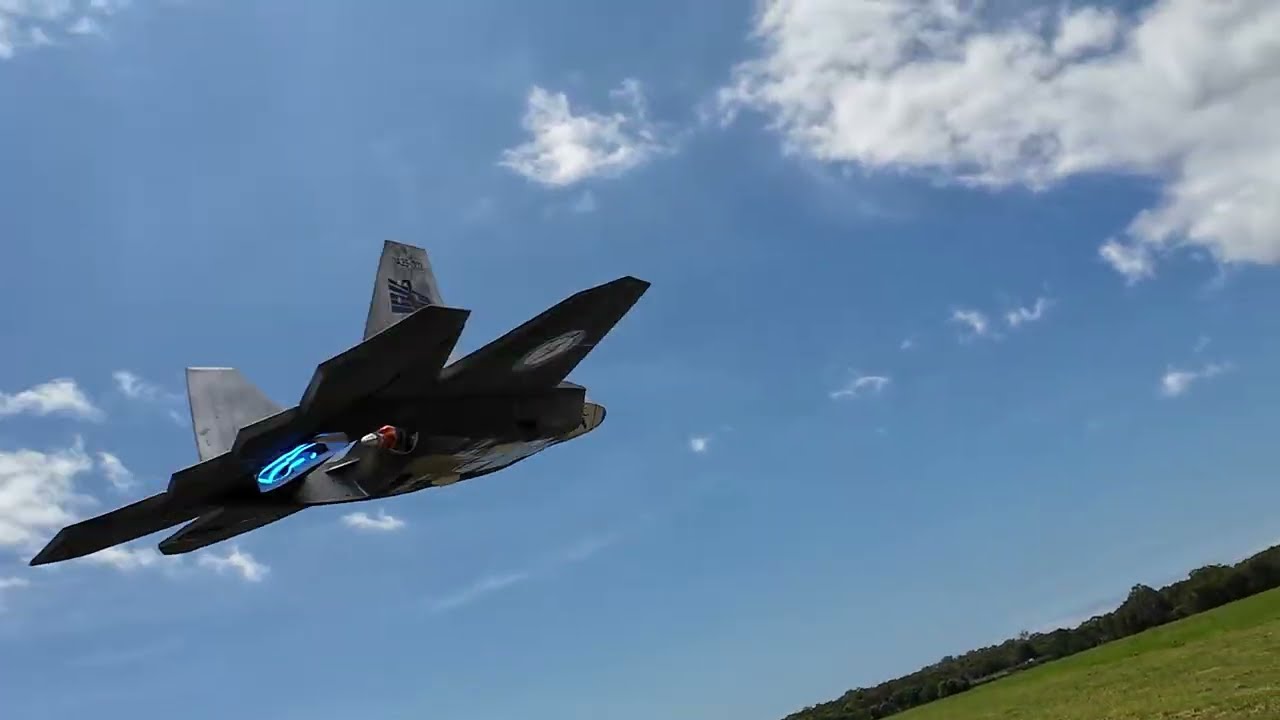 F22 Raptor Pusher Prop RC Plane