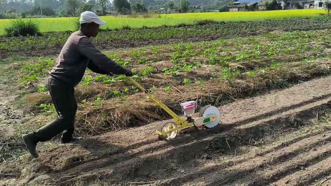 🌱 Jang JP1 Seeder Used in Nepal | Biointensive Farming at Spiral Farm House 🌱