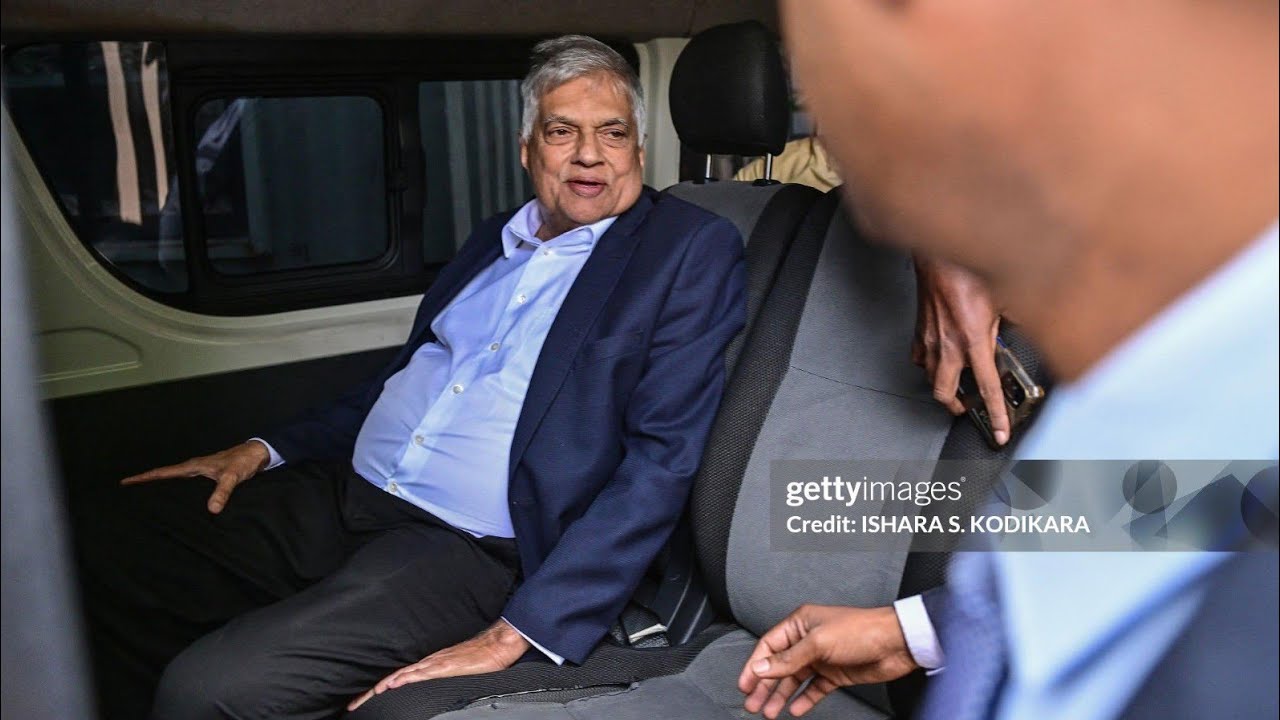 රනිල් මැරෙන්න ළඟ ගාණට රජයෙන් වෛද්&zwj;ය, වාර්තාවක්! ඇප ලැබුණෙත් ඒ වාර්තාව මත.....! 