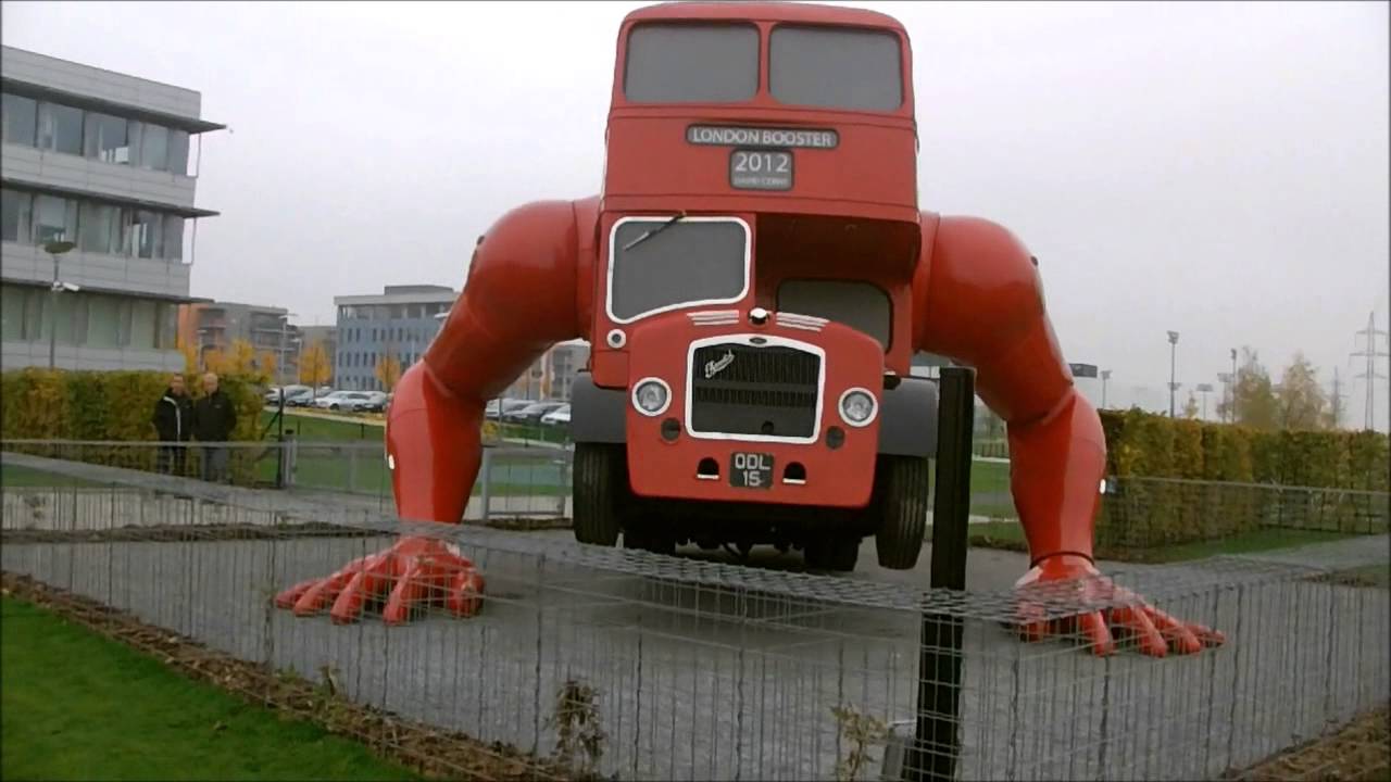 Klikující autobus od Davida Černého