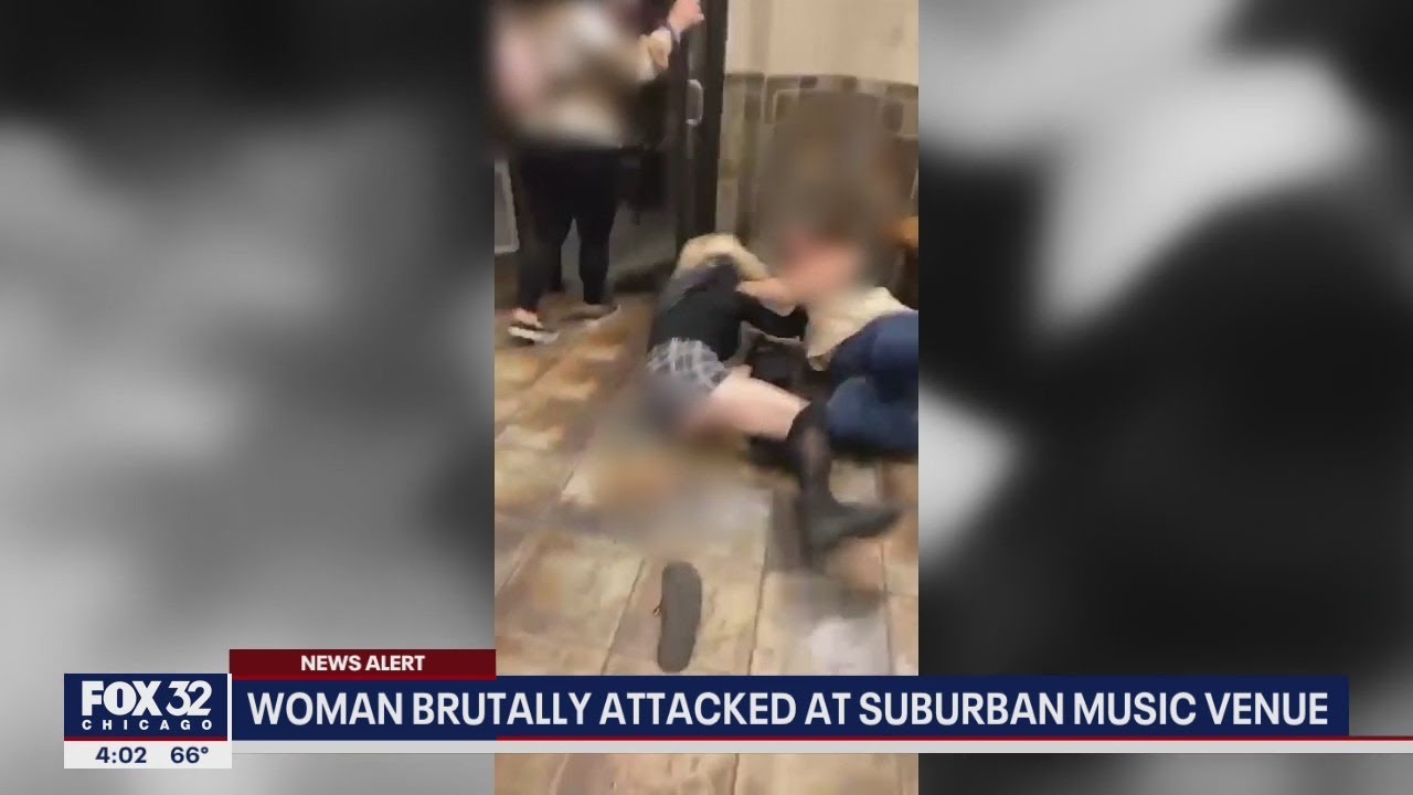 Shocking video: Fight breaks out between 2 women in bathroom