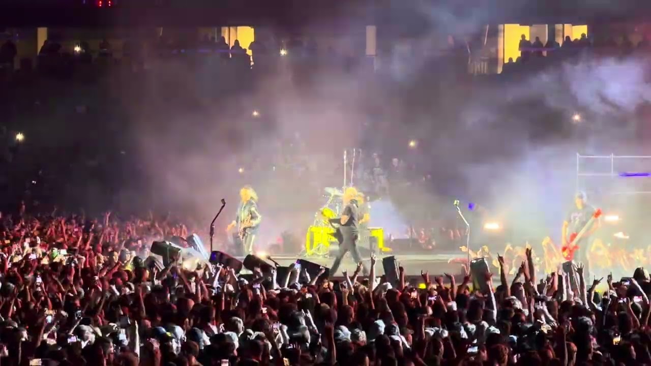 METALLICA live in Perth 2025  - Enter Sandman - Metallica - Opening Show M72 Tour Australia 2025