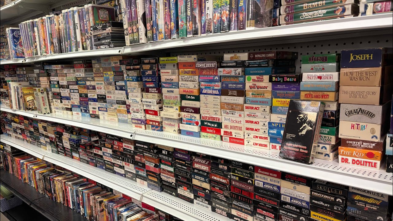 Last VHS Hunt Being 42! EPIC Tapes Found! TAPE HUNTERS