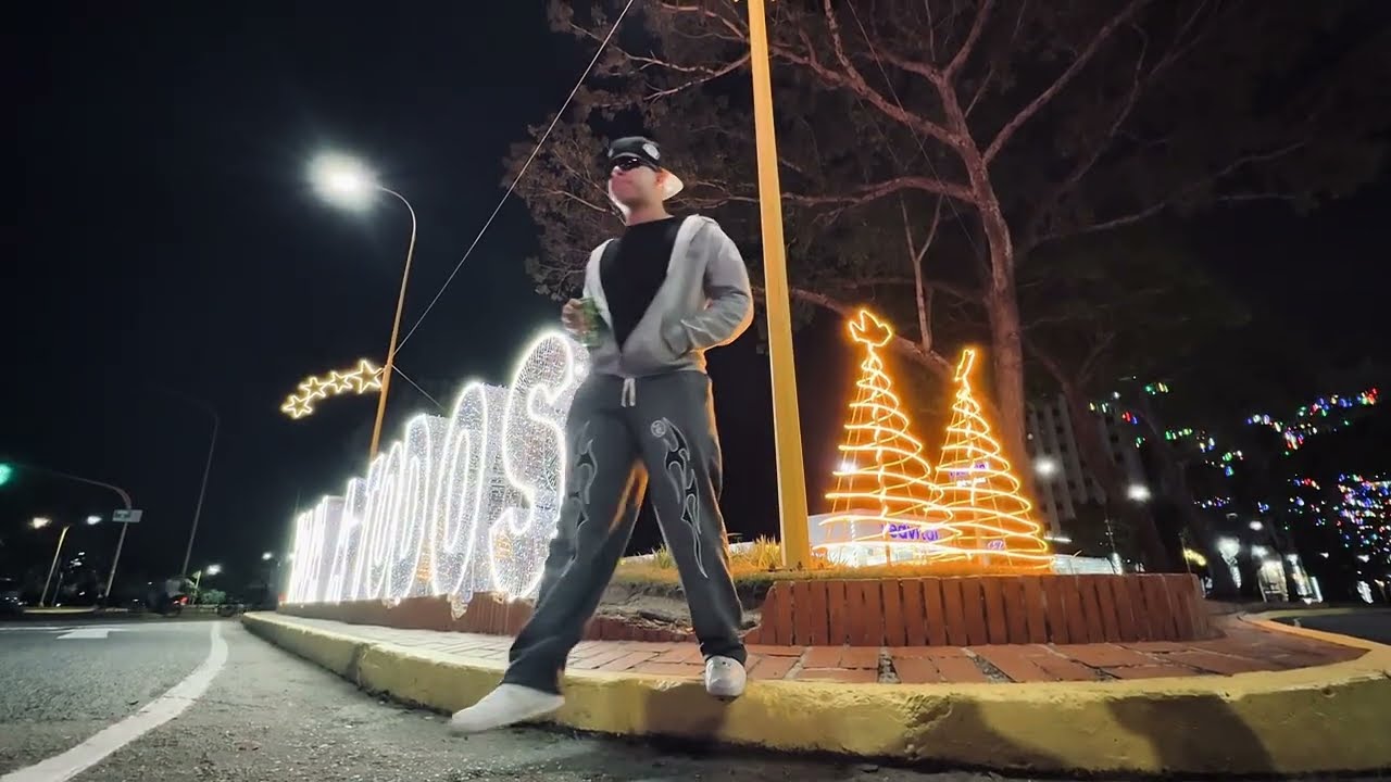 𝘼𝙨𝙩𝙧𝙤𝙣𝙤𝙢í𝙖 - Geo LC (Video Oficial)
