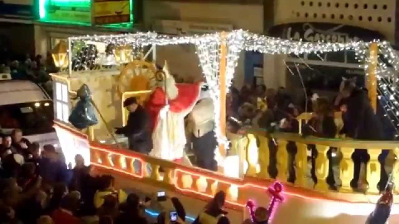 Défilé de St Nicolas à Boulogne sur mer en ce 6 Décembre 2014