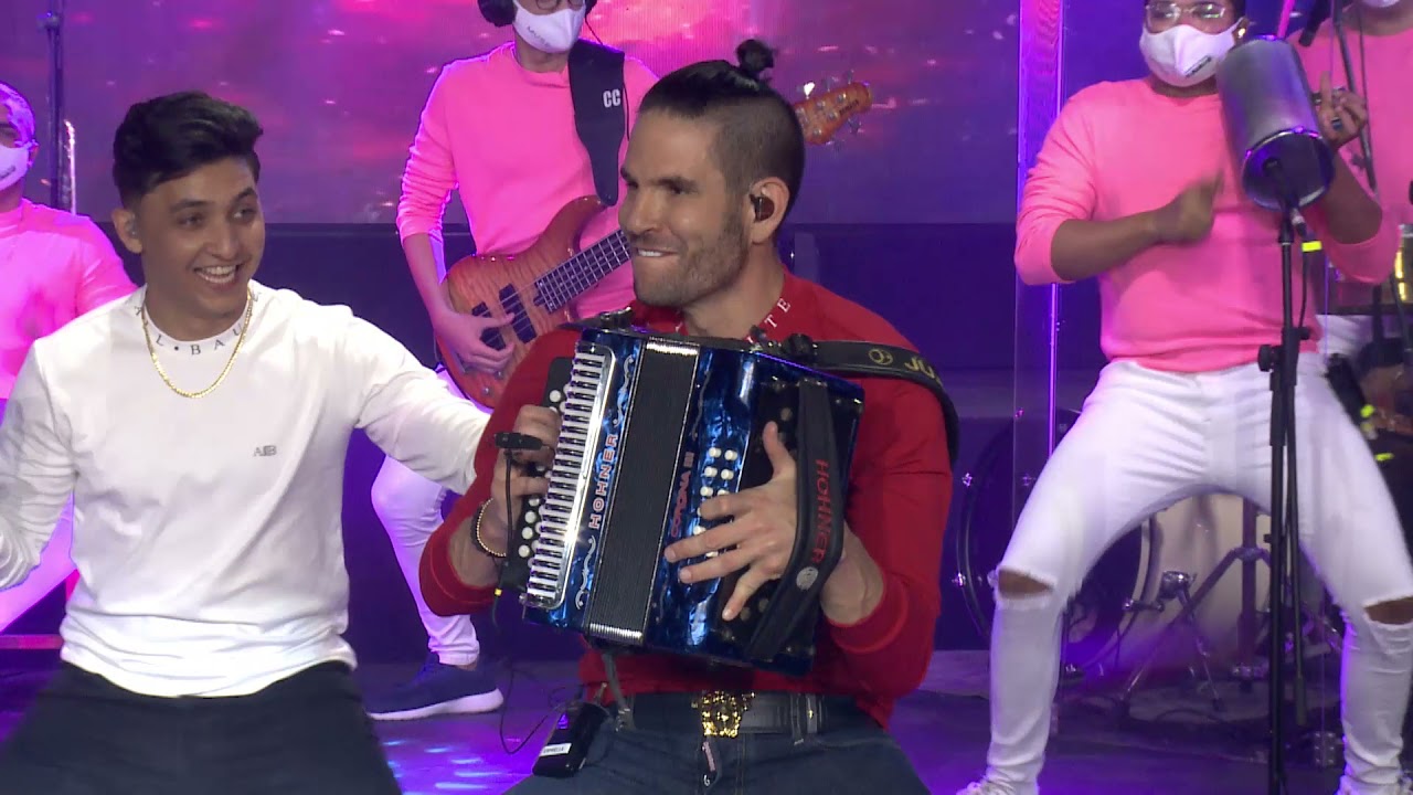 Juancho De La Espriella & Los De Juancho - Pidiendo Vía (En Vivo)