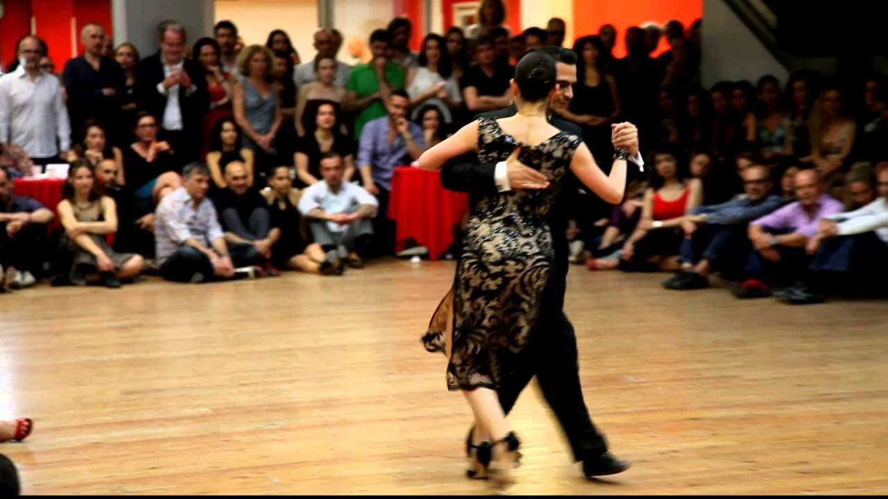 Alexander Moncada Rojas y Matilde Beccaria Must Milonga 24/04/2016