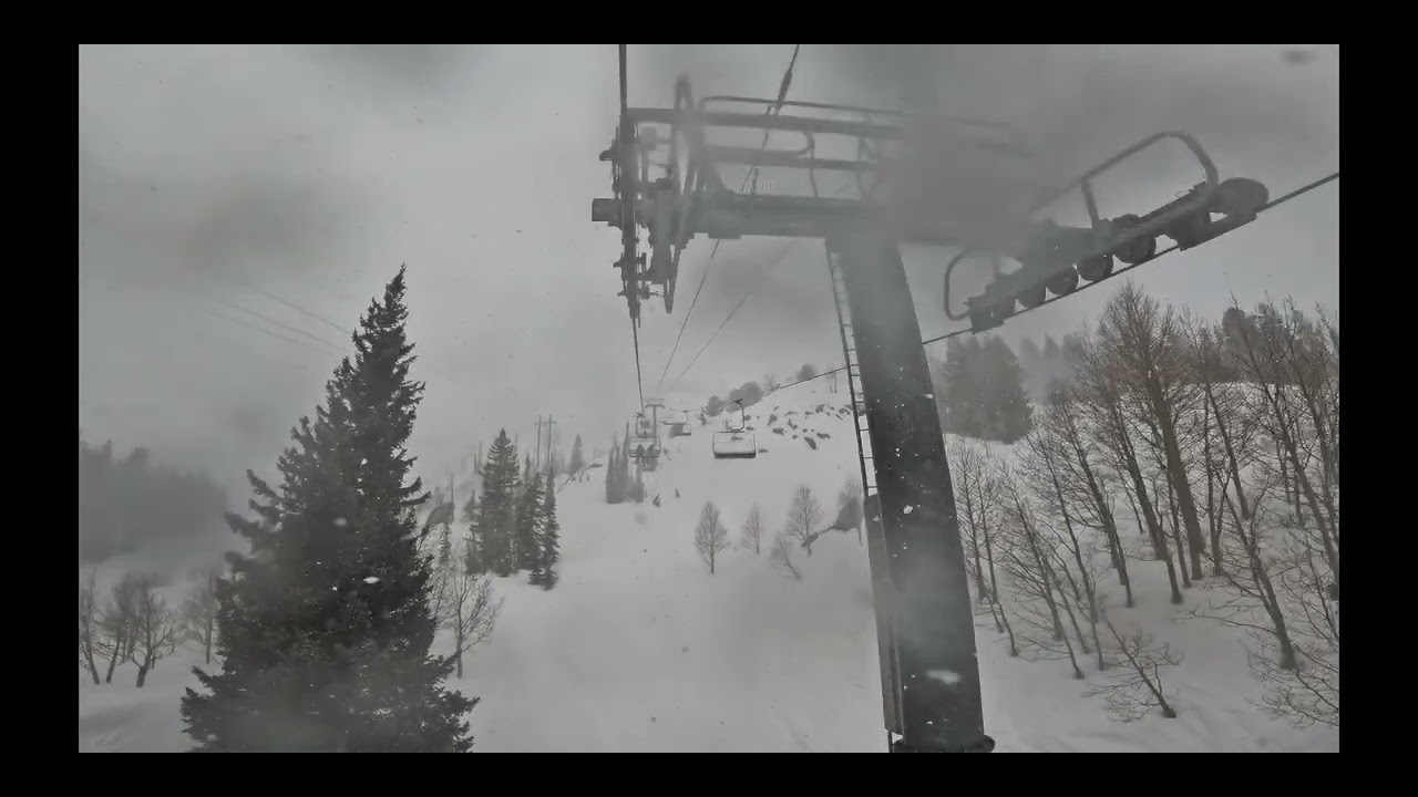 Milly Express lift at Brighton, 23 March 2024