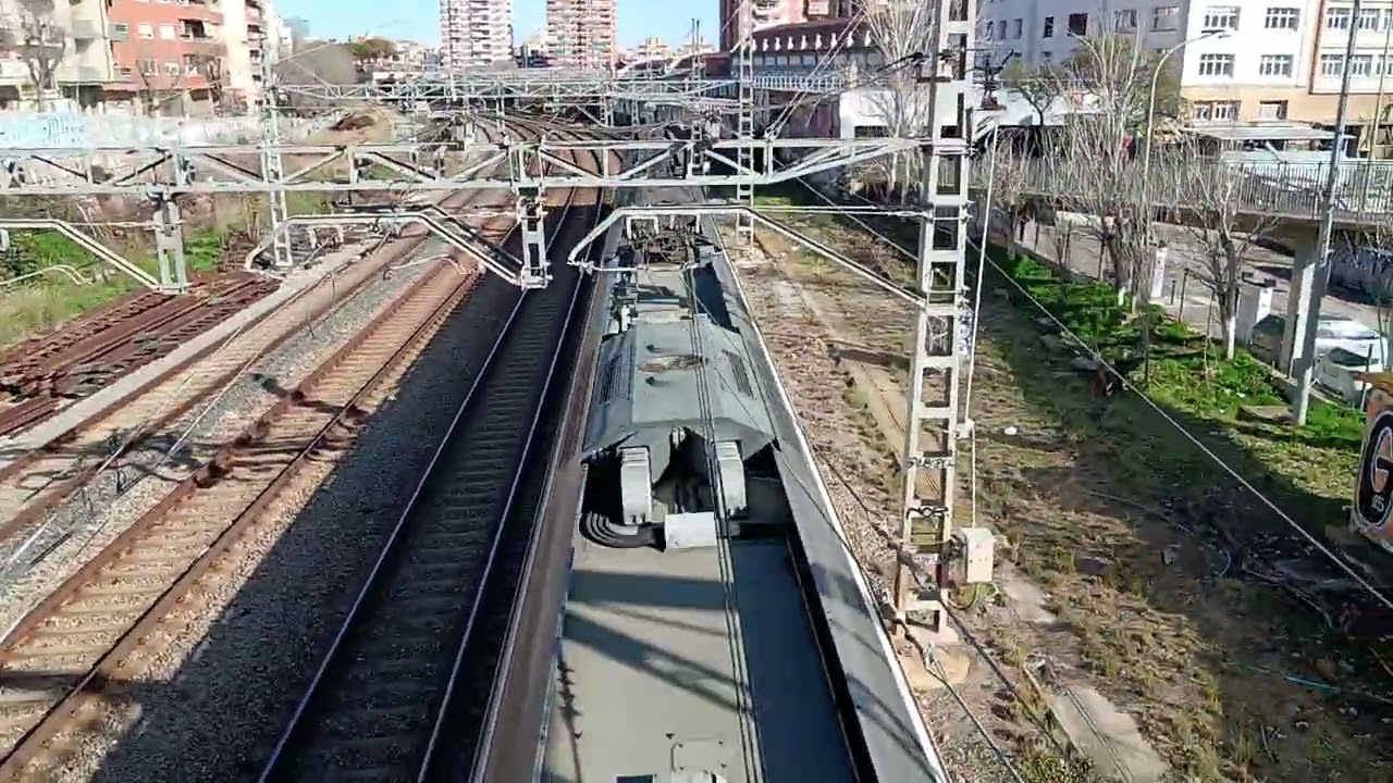 Trenes por el puente de La Torrassa, parte 1