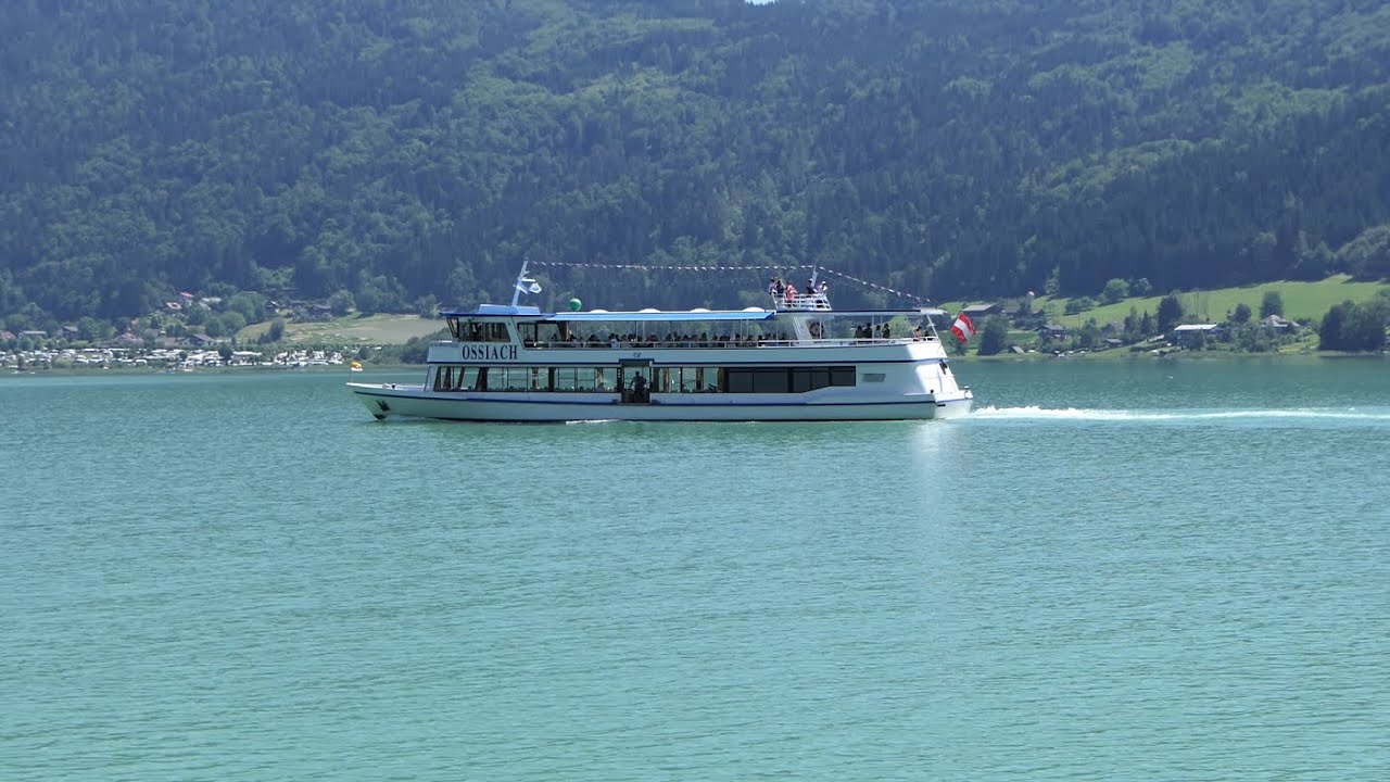 Eine Rundfahrt mit dem Schiff der Ossiacher Schifffahrt am Ossiachersee