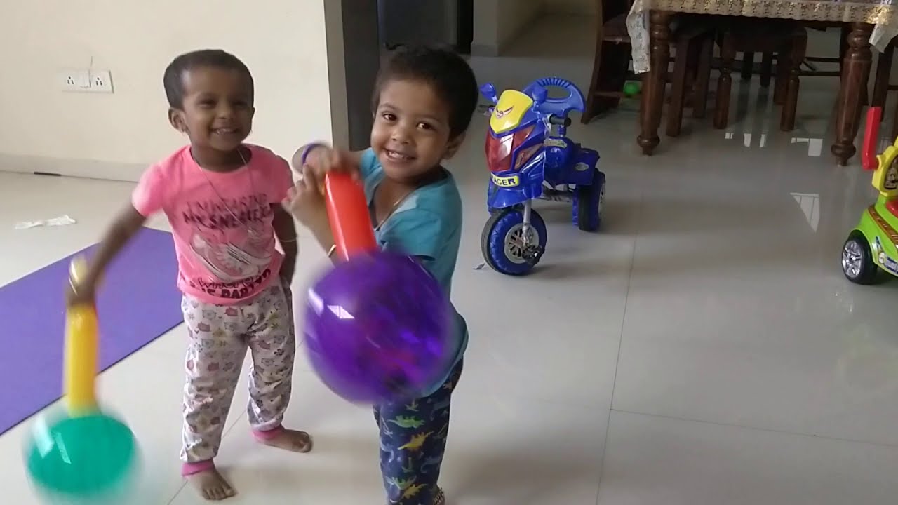 Twin babies fighting!!! Vali and Sugriva fight!!!!