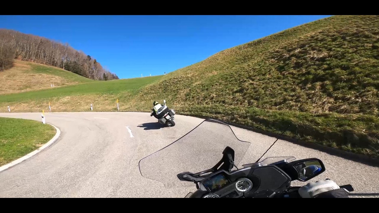 Motorrad einmalig : Frühling im Februar
