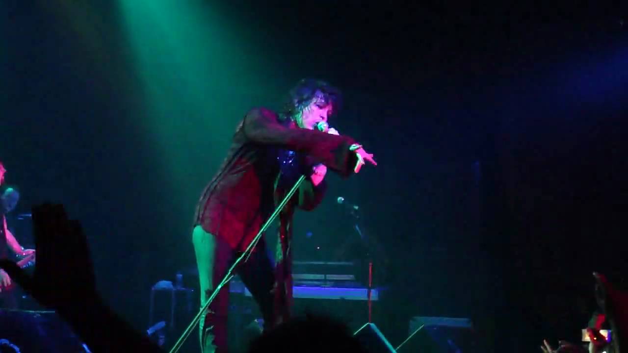 Cinderella - Nobody's Fool (La Riviera, Madrid 09/06/10)
