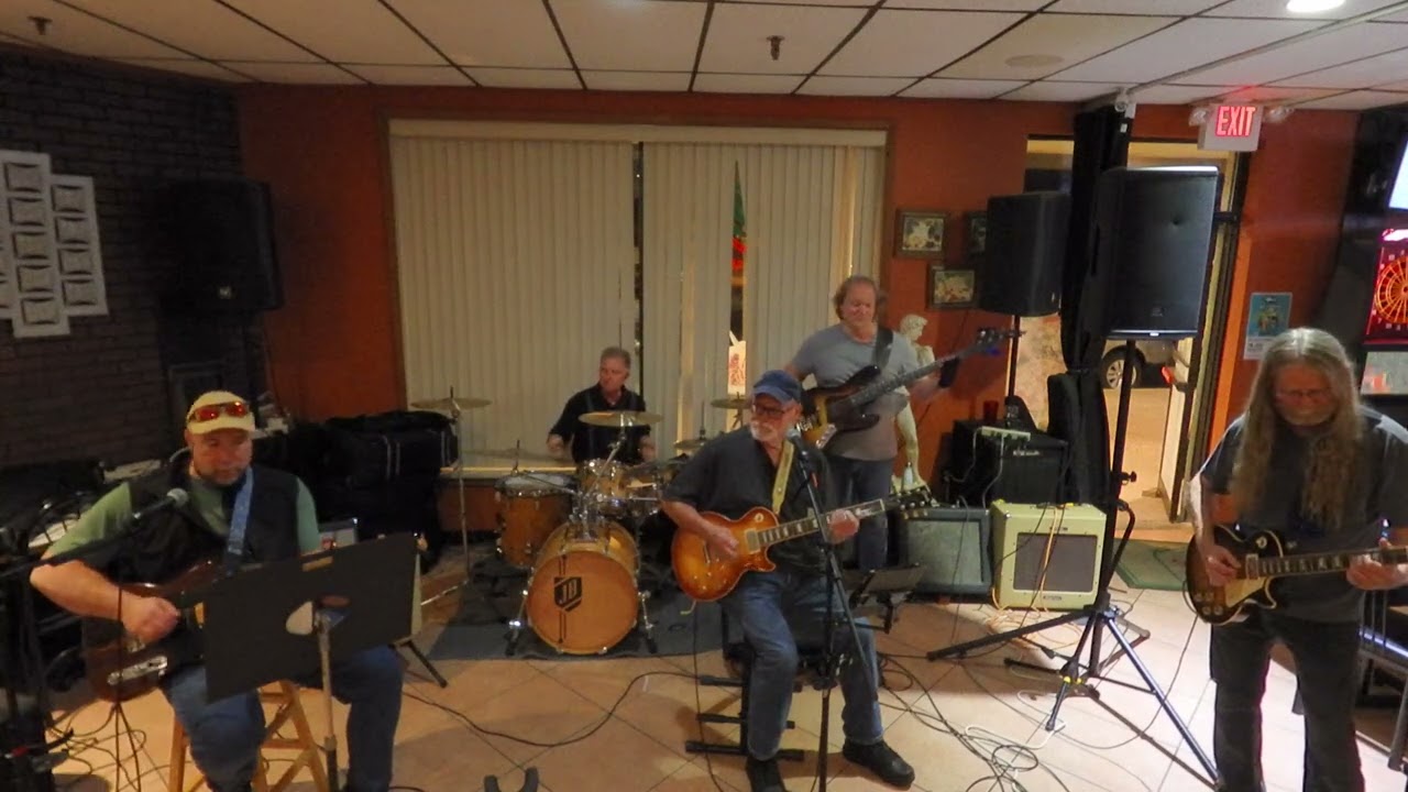 Every Sunday Open Jam at Capri Pizza, Plumbsteadville, PA, 6:30pm. ~ Going Down The Road