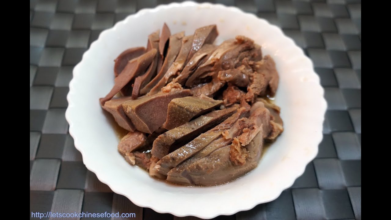 Hong Kong Recipe : Stewed Pig's Tongue with Supreme Soy Sauce